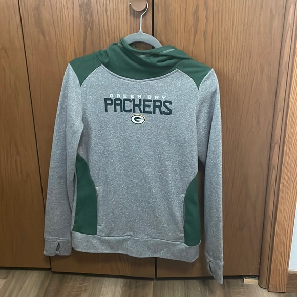 Green Bay Packer Sweatshirt - Picture 1 of 3
